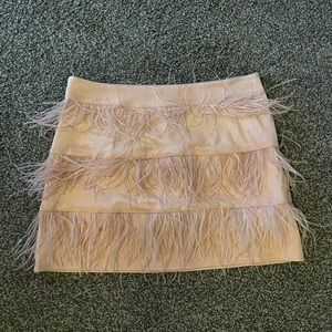 Feather skirt